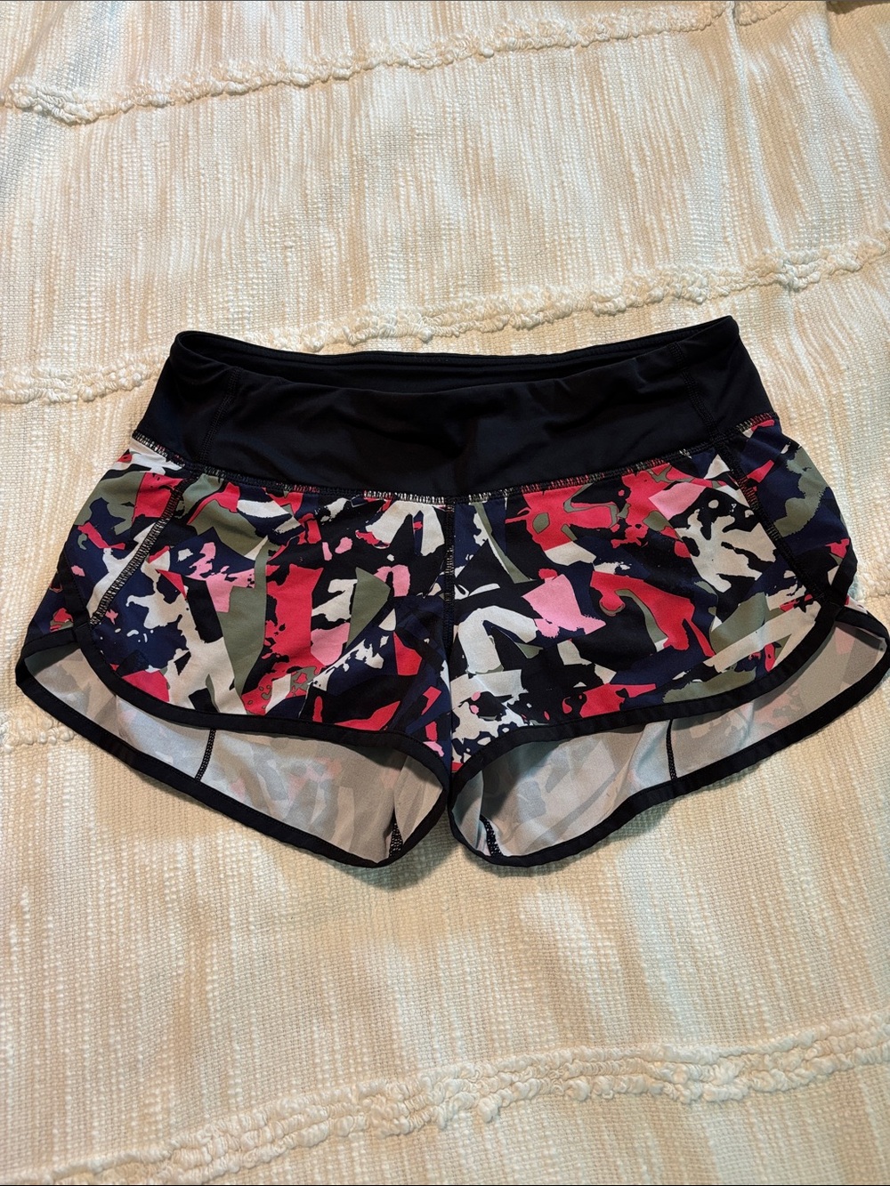 lululemon athletica Pink Red Olive Camo Running Shorts with Black Waistband